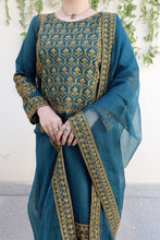 Load image into Gallery viewer, KAVYA (2-5 weeks delivery)