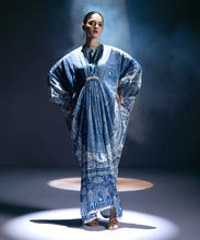 Load image into Gallery viewer, Silk kaftan (2-4 weeks delivery)