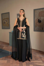 Load image into Gallery viewer, Flora (6-8 Weeks Delivery)