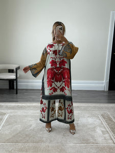 Jacquard printed 2 piece set with shirt and trouser.