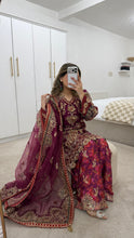 Load image into Gallery viewer, Pink Organza embellished 3 piece suit with wide leg silk trouser Eid collection party wear