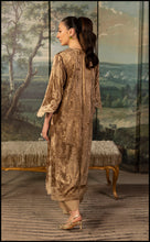 Load image into Gallery viewer, Sepia treasure velvet (2-4 weeks delivery)
