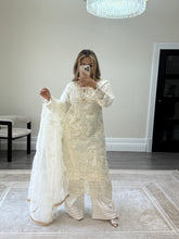 Load image into Gallery viewer, White baroque inspired organza suit with embellishment and embroidery with organza duppata and trouser. Asian party wear suit.