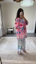 Load image into Gallery viewer, Dananeer inspired lawn printed coord set with shirt and trouser Asian clothing