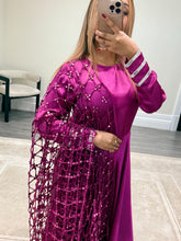 Load image into Gallery viewer, Mirror work duppata suits Asian party wear