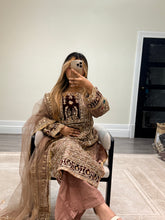 Load image into Gallery viewer, Mauve Organza embellished suit with stonework. Cotton net duppata and cotton silk trouser.