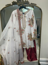 Load image into Gallery viewer, Ethnic inspired silk suit with full sequin embroidery. Wide leg trouser. Khadi net duppata. Fully embroidered party wear Asian suit.