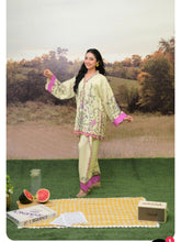 Load image into Gallery viewer, Butter bloom cords (2-4 weeks delivery)