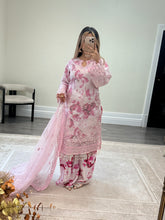 Load image into Gallery viewer, Pink floral embroidered suit with organza duppata and wide leg silk trouser. Eid collection. Party wear.