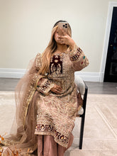 Load image into Gallery viewer, Mauve Organza embellished suit with stonework. Cotton net duppata and cotton silk trouser.