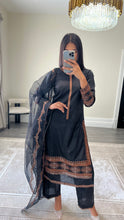Load image into Gallery viewer, Black lawn embroidered lawn suit with cotton net duppata