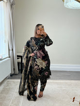 Load image into Gallery viewer, Maria B inspired embroidered lawn suit 2 colours black and lilac