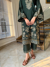 Load image into Gallery viewer, Cannabis - Dark Green Embroidered CO-ORD Set (2-4 weeks delivery)