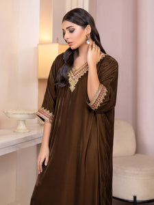 Velvet Kaftan-Embroidered(Pret) (2-5 weeks delivery)