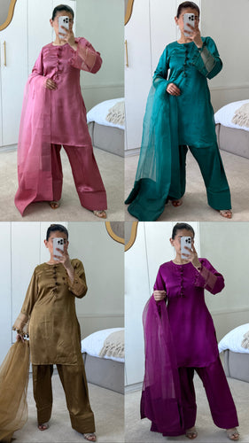 Defective Silk farshi suit set with organza duppata.