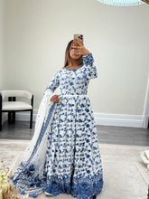 Load image into Gallery viewer, Faiza saqlain inspired lawn embroidered 3 piece suit with cotton net duppata and trouser