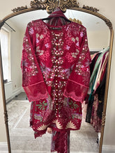 Load image into Gallery viewer, Maria B inspired embroidered lawn suit maroon floral with chiffon duppata