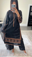 Load image into Gallery viewer, Black lawn embroidered lawn suit with cotton net duppata