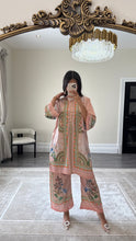 Load image into Gallery viewer, Summer printed lawn 2 piece set