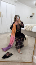 Load image into Gallery viewer, Purple velvet embroidered suit with sequin embroidery and embellishments. Chiffon duppata. Eid and party wear.
