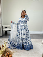 Load image into Gallery viewer, Faiza saqlain inspired lawn embroidered 3 piece suit with cotton net duppata and trouser