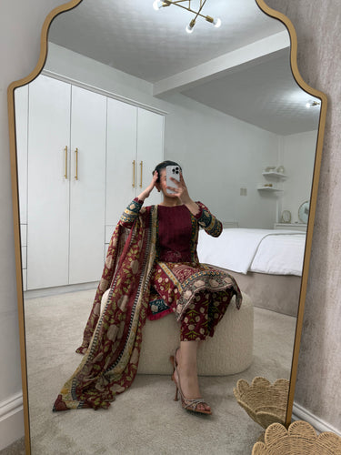 Sana safinaz inpored embroidered lawn suit maroon