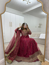 Load image into Gallery viewer, Gota work embroidered fuschia frock with jamawar lining with trouser and duppata