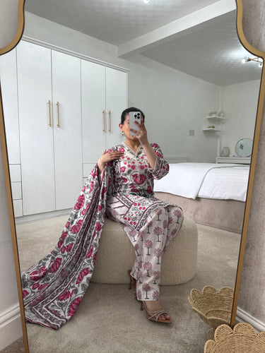Sana safinaz inspired embroidered lawn suit pink floral