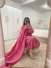 Load image into Gallery viewer, Original Agha Noor suit Pink