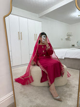 Load image into Gallery viewer, Fuschia pink Mirror work shirt with organza duppata and trouser