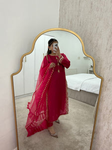 Fuschia pink Mirror work shirt with organza duppata and trouser