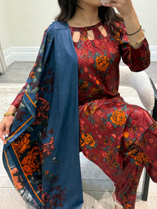 Winter printed lilen suits with lace details and cheddar duppata. Shirt with trouser and duppata winter prints Asian casual suit (immediate dispatch)