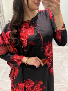 Winter printed lilen suits with lace details and cheddar duppata. Shirt with trouser and duppata winter prints Asian casual suit (immediate dispatch)