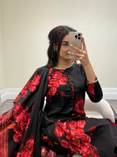 Load image into Gallery viewer, Winter printed lilen suits with lace details and cheddar duppata. Shirt with trouser and duppata winter prints Asian casual suit (immediate dispatch)