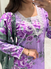 Load image into Gallery viewer, Winter printed lilen suits with lace details and cheddar duppata. Shirt with trouser and duppata winter prints Asian casual suit (immediate dispatch)