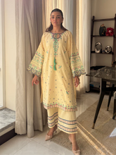 Load image into Gallery viewer, Eclaté - Cream Embroidered Suit (3-5 Weeks Delivery)