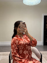 Load image into Gallery viewer, Winter printed lilen suits with lace details and cheddar duppata. Shirt with trouser and duppata winter prints Asian casual suit (immediate dispatch)