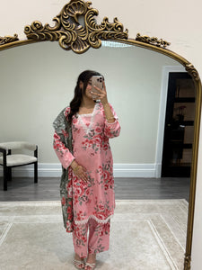 Winter printed lilen suits with lace details and cheddar duppata. Shirt with trouser and duppata winter prints Asian casual suit (immediate dispatch)