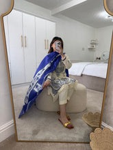 Load image into Gallery viewer, Dhanak blue and cream suit with wool shawl