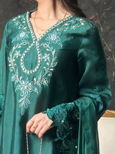 Load image into Gallery viewer, IRENA (5-7 Weeks Delivery)