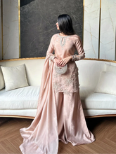 Load image into Gallery viewer, VANILLA (5-7 Weeks Delivery)