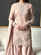 Load image into Gallery viewer, VANILLA (5-7 Weeks Delivery)