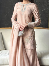 Load image into Gallery viewer, VANILLA (5-7 Weeks Delivery)