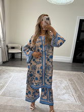 Load image into Gallery viewer, Summer printed lawn 2 piece set