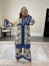 Load image into Gallery viewer, Summer printed lawn 2 piece set