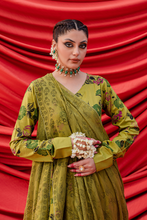 Load image into Gallery viewer, VEENA (2-5 weeks delivery)