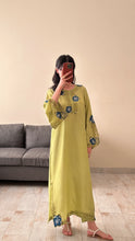 Load image into Gallery viewer, Eshal (5-7 Weeks Delivery)