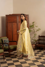 Load image into Gallery viewer, BUTTERCUP (5-7 Weeks Delivery)