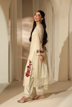 Load image into Gallery viewer, Ivory Flora 3 - Piece  (2-4 week’s delivery)