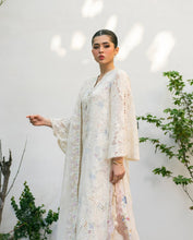 Load image into Gallery viewer, Bianca 3 - Piece  (2-4 week’s delivery)